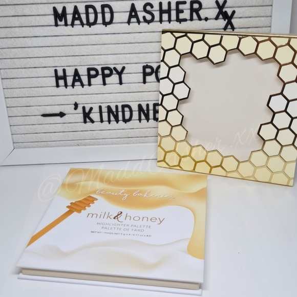 Beauty Bakerie: Milk & Honey Highlighting Palette | BNIB!! - Picture 3 of 15
